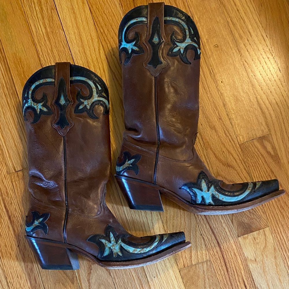 Chic Brown and Turquoise Western Heeled Boots